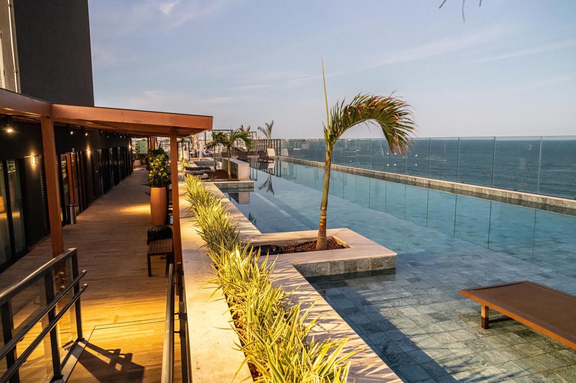 Chic Beachfront Oasis With Stunning Ocean Views * Salvador